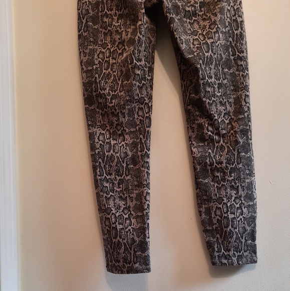 Spanx Snakeskin Taupe Jean-ish Leggings Pants Size XL - Picture 12 of 13